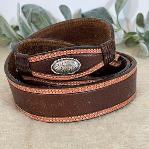 Larry Mahan Genuine leather belt size 46 with silver flower medallions no buckle